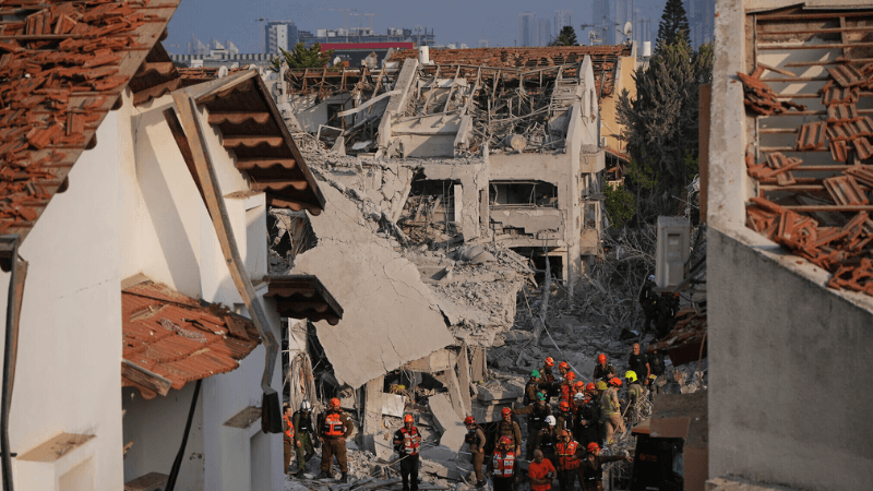 Iranian missile strikes kill 8, wounds hundreds across Israel