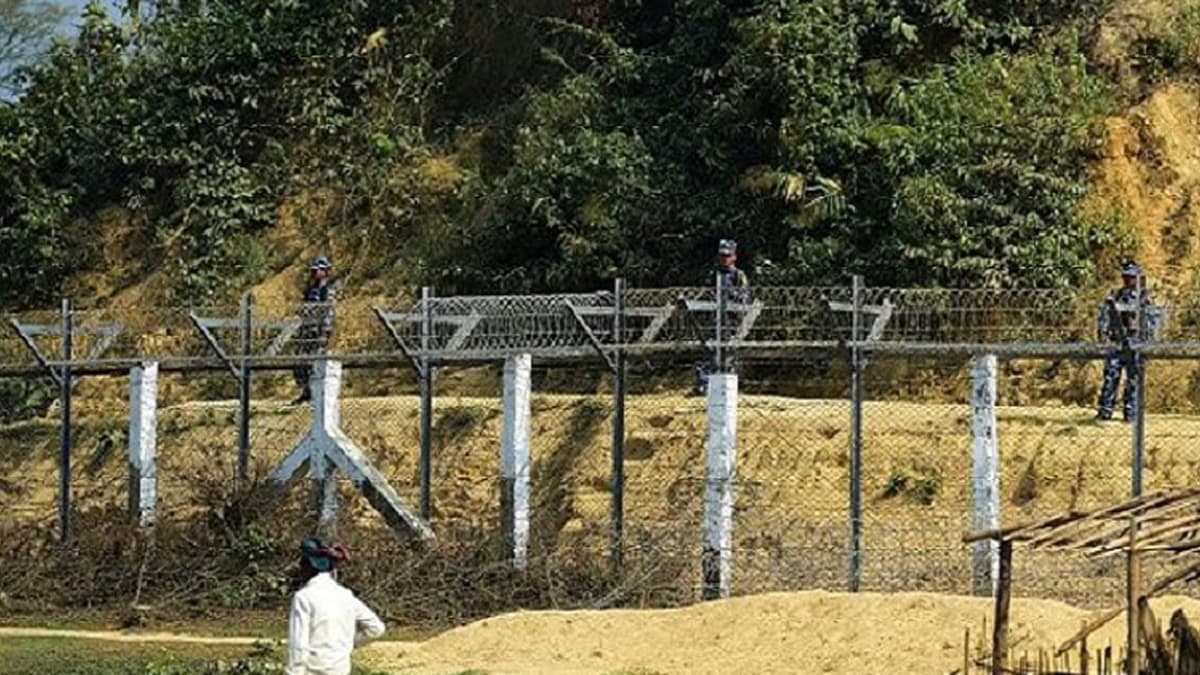  Myanmar-Teknaf border