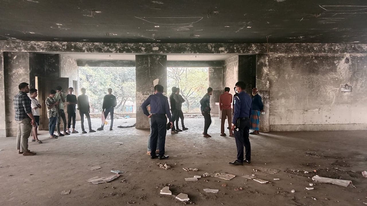 Two more bodies recovered from abandoned community centre in Savar