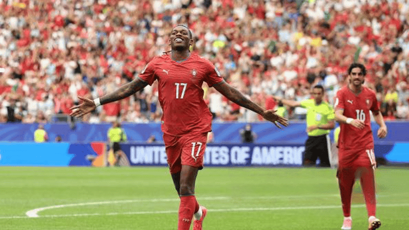 Portugal secure emphatic five-goal