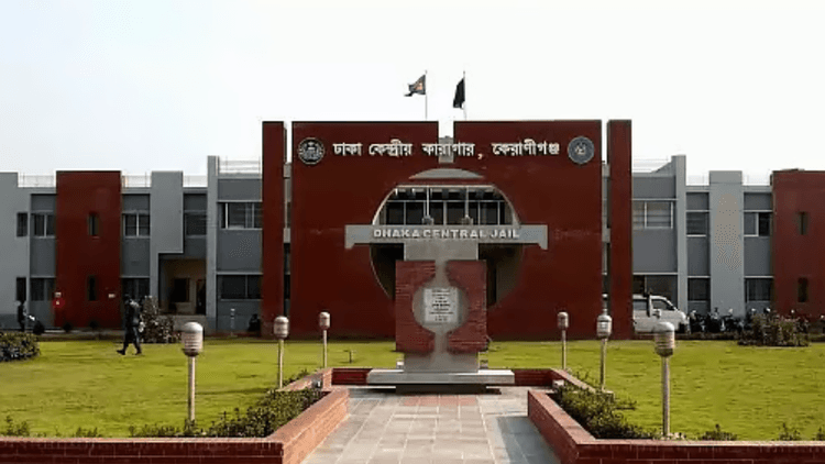 Prisoners cast votes through postal ballots