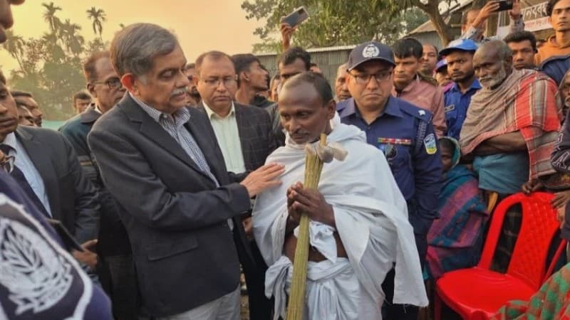 Education adviser visits Dipu Chandra Das’s family