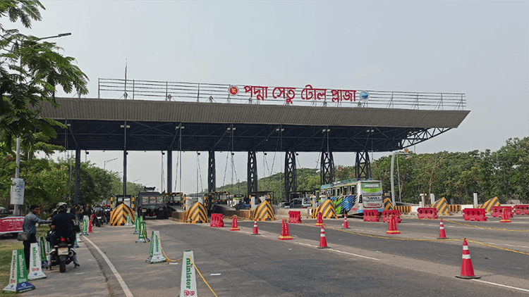 Padma Bridge draws Tk 3,000cr as toll since opening