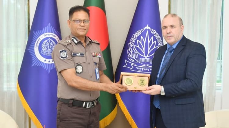 Algerian ambassador pays courtesy call on IGP