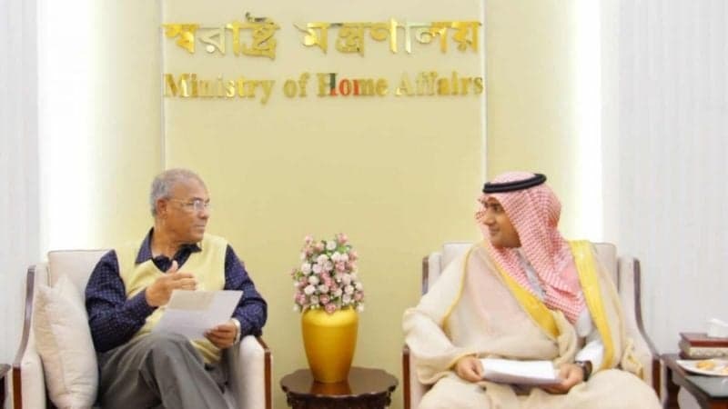 Bangladesh assures passports for 69,000 Rohingya in Saudi Arabia