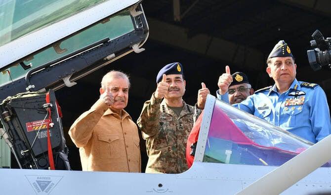 Pakistan claims to shoot down another Indian fighter jet