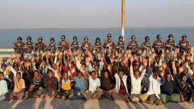 Arakan Army hands over 73 Bangladeshi fishermen