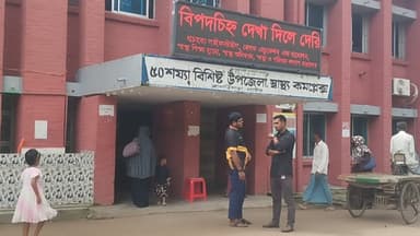 50-bed infrastructure but services for 31 beds, people of Bagatipara in distress
