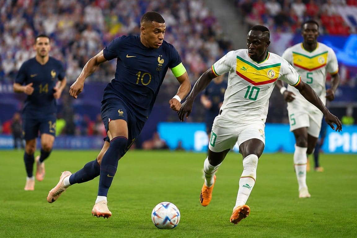 Goalless France-Senegal match at half-time