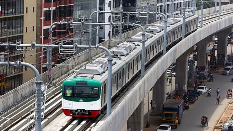 Govt withdraws VAT on metro rail tickets