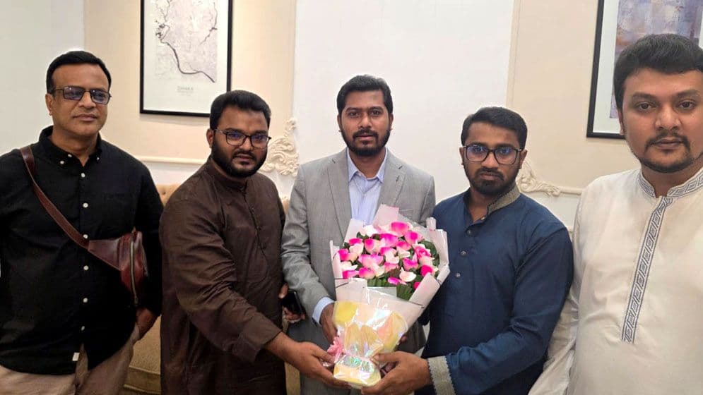 Gono Odhikar Parishad chief Nur returns home