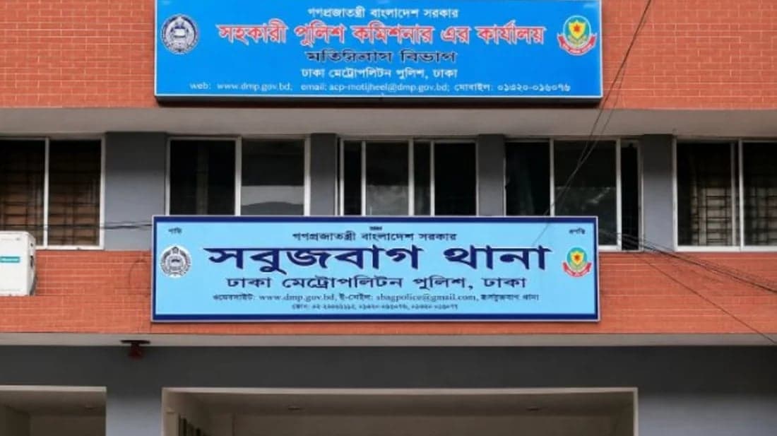 Woman kills husband with brick, calls 999
