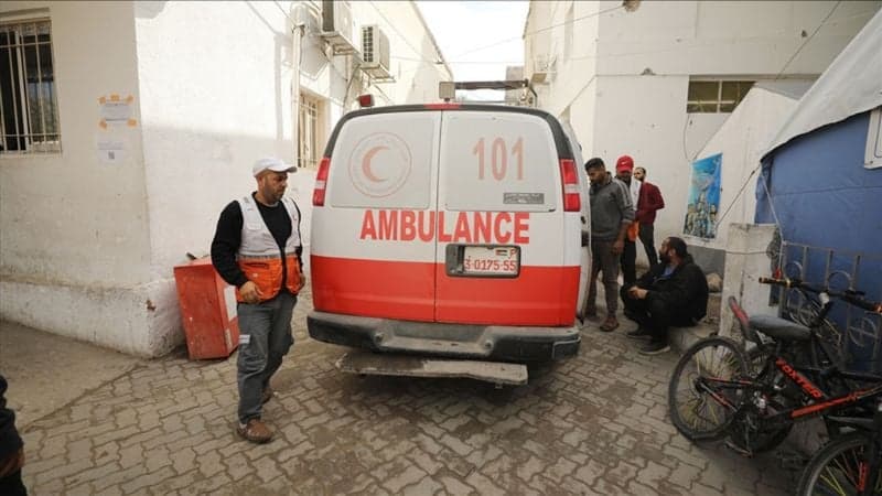 Israel steps up bombing of central Gaza, strikes kill 26 people