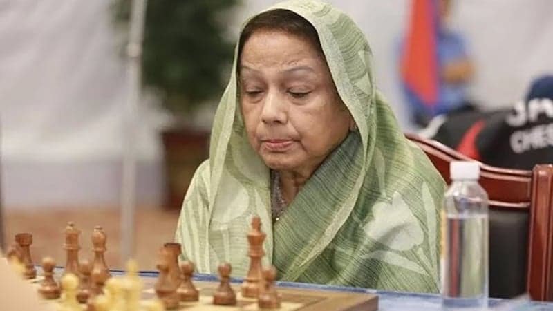 Rani Hamid competing at Delhi chess tournament, teammate denied entry into India