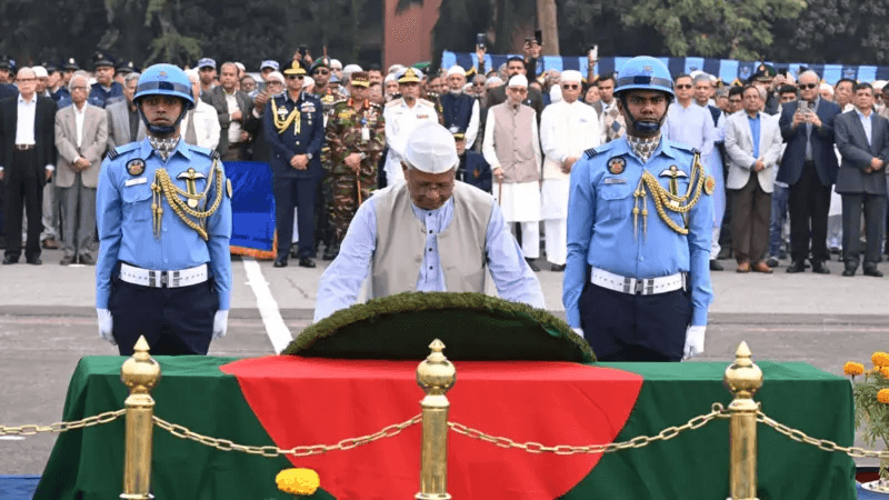 Liberation War Deputy Chief of Staff AK Khandaker's funeral held in Dhaka 