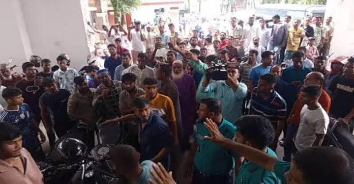 Child rape attempt accused attacked again at Sylhet court premises