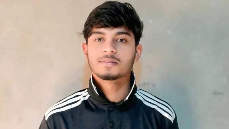 Youth dies after falling from train in Netrokona