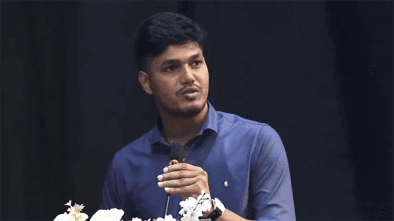 Abid slams CA's airport departure amid security concerns for polit