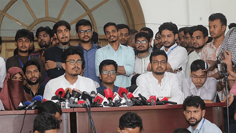 Shadik pledges to build ‘dream campus’, Farhad urges accountability from students