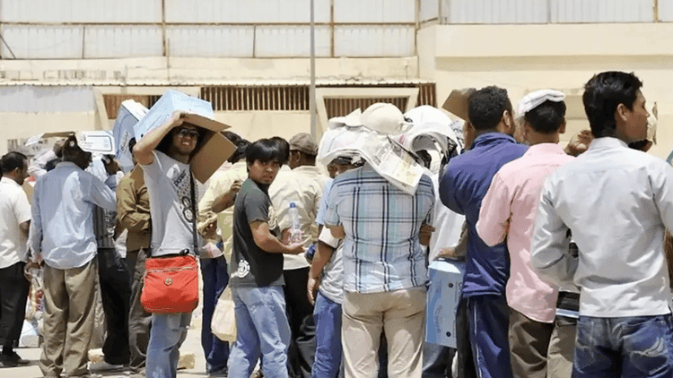 Nearly 15,000 expatriates arrested in Saudi Arabia in one week