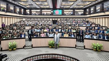 CA delivers farewell address to officials, staff at his office