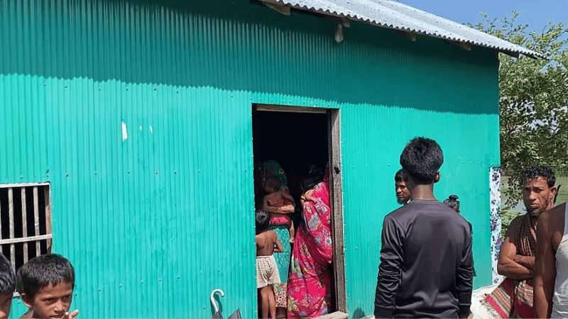Tidal surge isolates Nijhum Dwip, mother and unborn child die as hospital inaccessible
