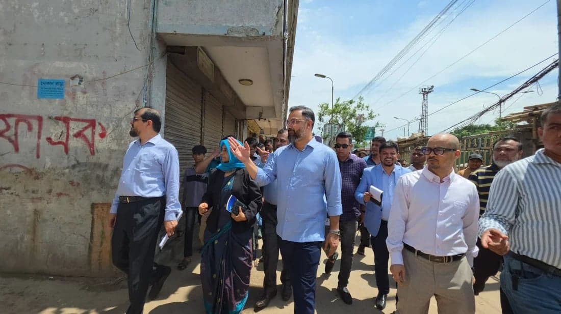 State minister suspends Kamalapur stadium administrator during surprise visit