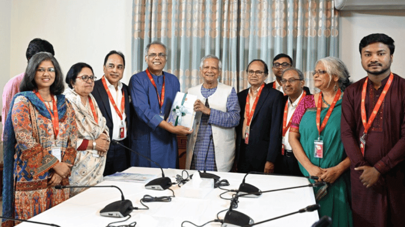 Media Reform Commission submits report to CA