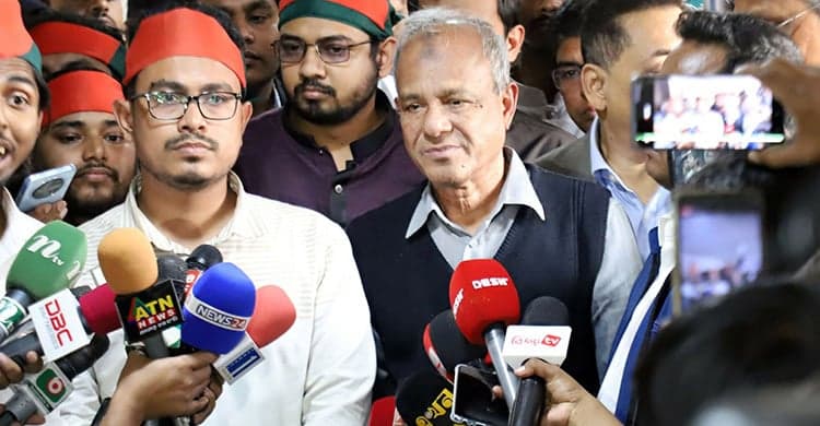 Sadik Kayem demands Home Adviser’s resignation in his presence