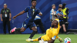 First-half demolition: Vinícius Júnior extends Brazil's lead to 3-0