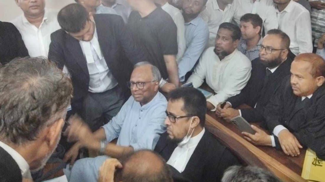 Journalist Mahmudur Rahman sent to prison