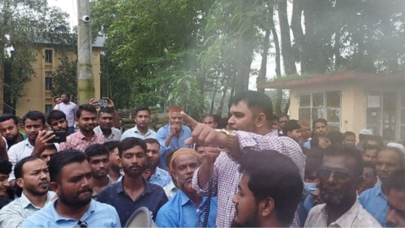 Palli Bidyut staffers threaten 'complete shutdown' if demands not met