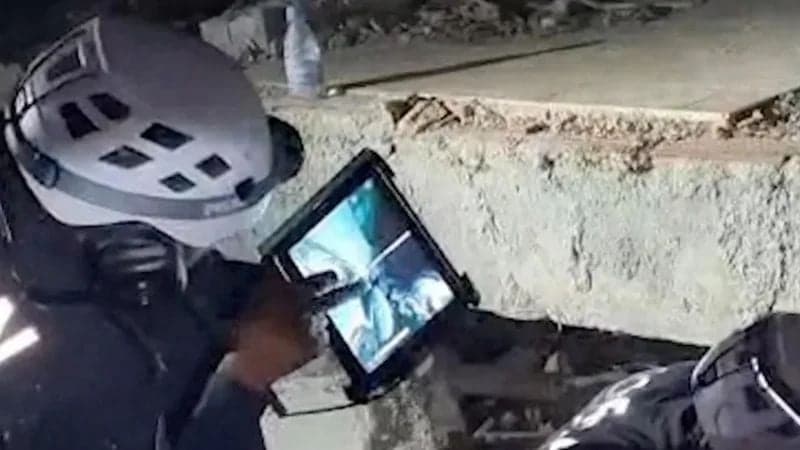 Three-year-old survives six days under Venezuela earthquake debris