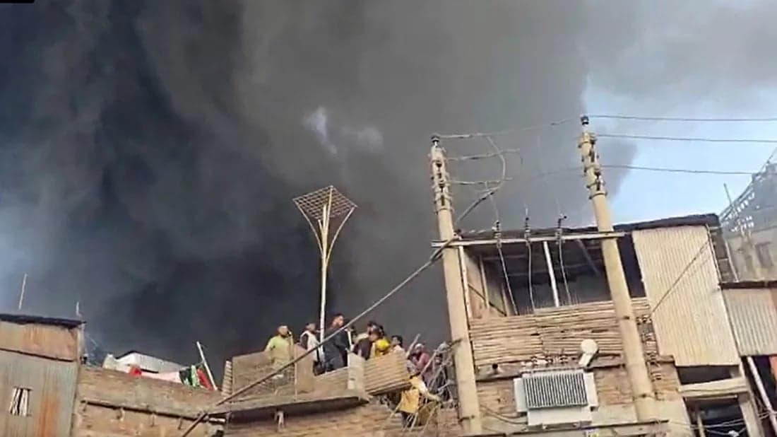 Fire rips through plastic warehouse in Islambagh, 11 units deployed