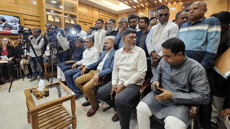 Results handed over to winners in Mymensingh constituencies