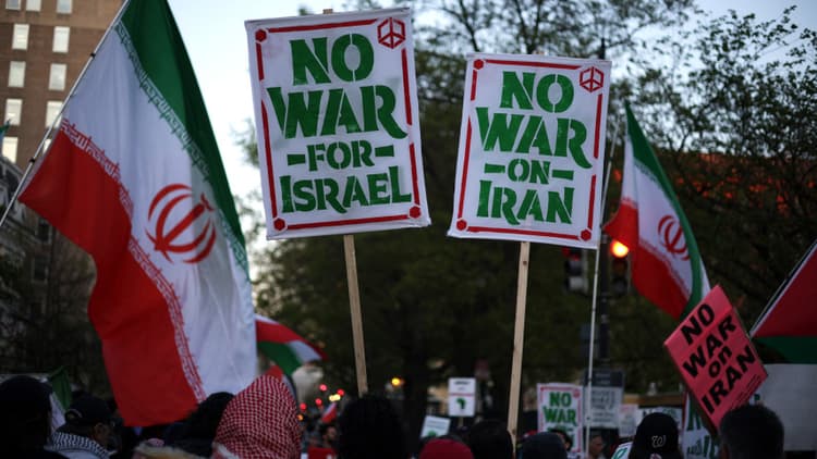 Both US, Iran claim prcedent victory as temporary ceasefire takes effect