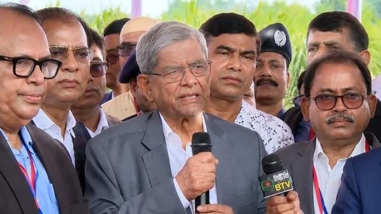 Country must move forward through dialogue, not confrontation: President