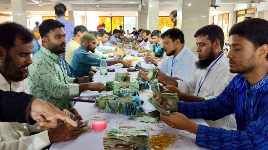 Record Tk 15.90 crore found in Pagla Mosque donation box