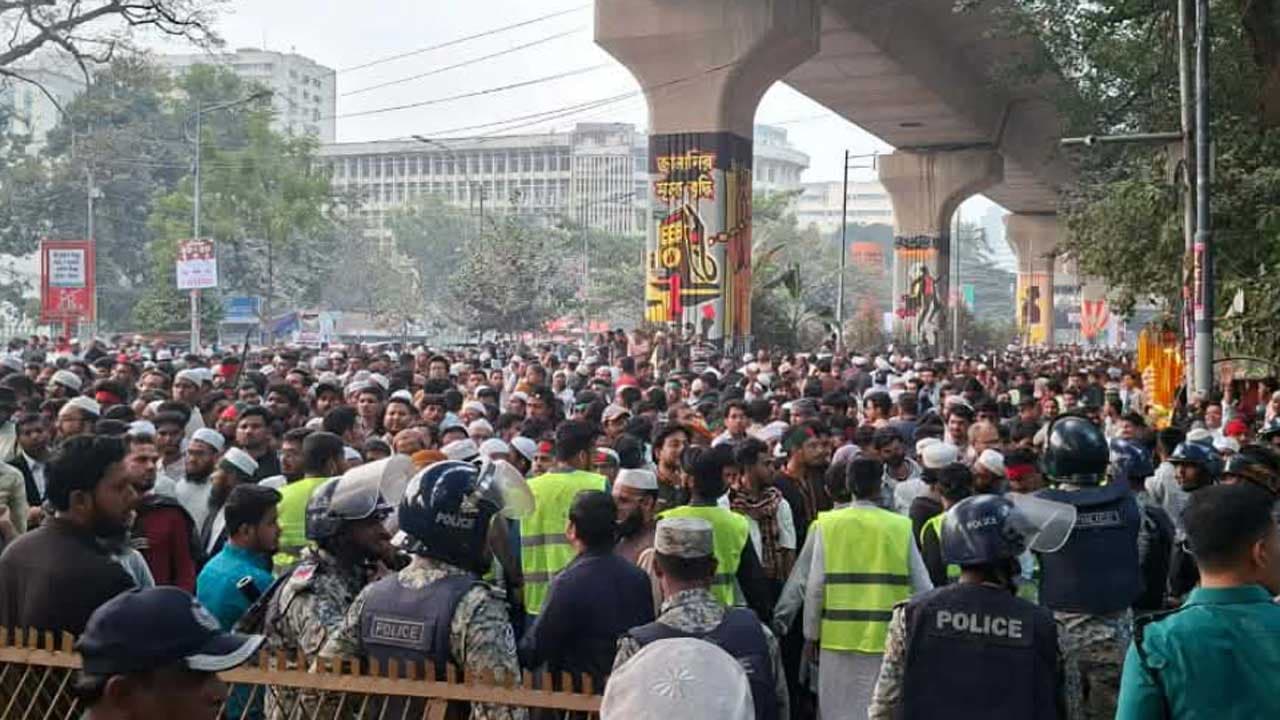 Inqilab Mancha issues 24-hour ultimatum for home adviser's resignation