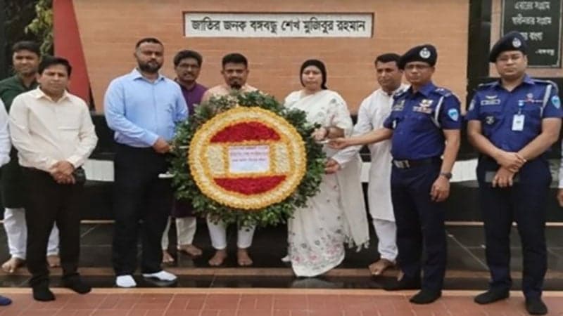 Govt to recruit 10,000 primary school teachers by June'