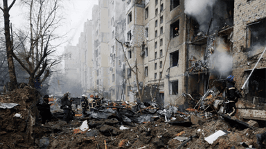 Russian strikes on Ukrainian cities kill at least 8
