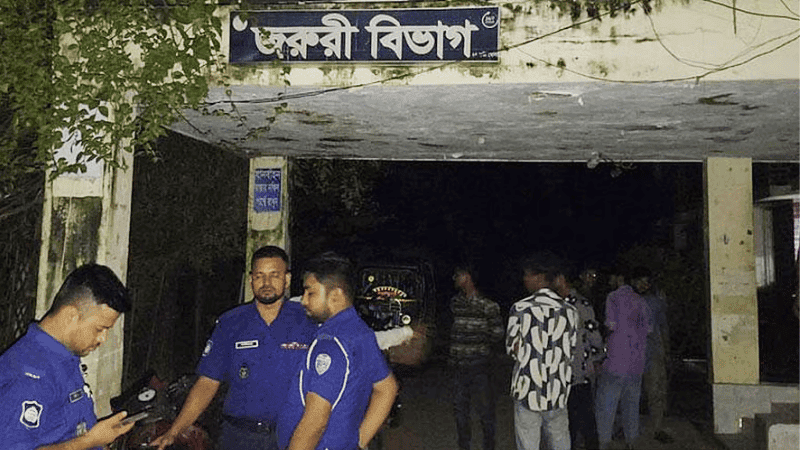 Patient dies due to 'doctor busy with mobile phone' negligence, family alleges