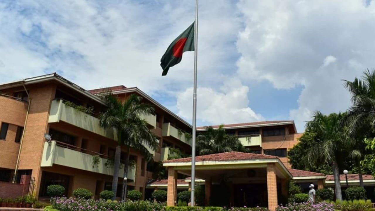 Bangladesh envoy in Delhi 'threatened' outside mission