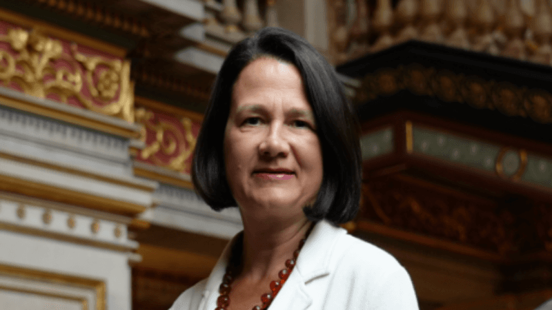 British Minister expresses deep condolences over plane crash in Uttara