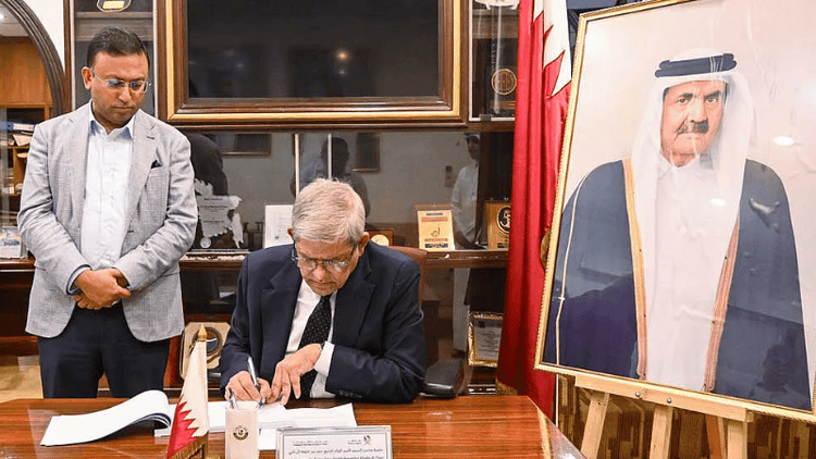 Half-day state mourning in Bangladesh on Thursday for Qatar's former Emir