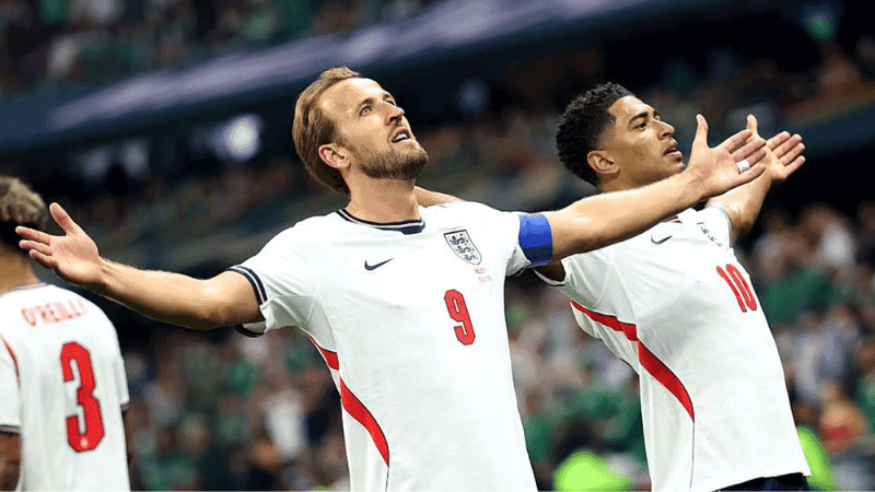 Ten-man England defy Azteca cauldron to edge co-hosts Mexico