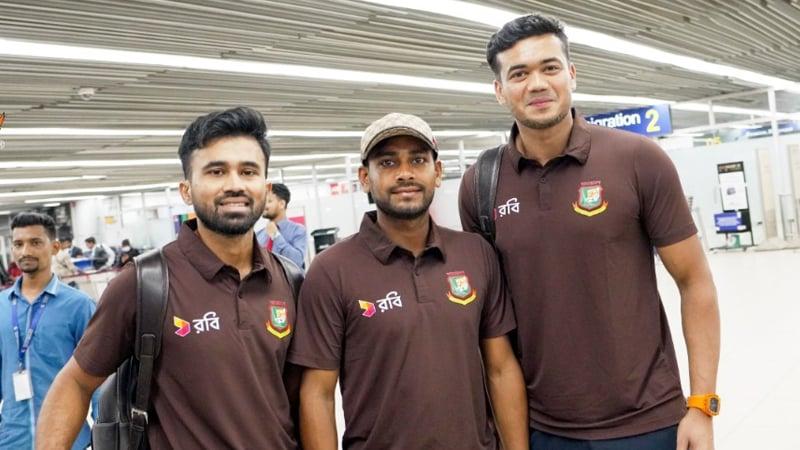 Tigers depart Dhaka for India series