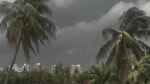 Storms, thunderstorms likely in 15 regions by noon