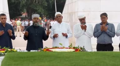 President-elect Mirza Fakhrul pays tribute at Ziaur Rahman, Khaleda Zia's graves