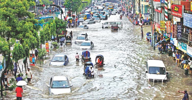 জলাবদ্ধতা থেকে ঢাকাবাসীকে উদ্ধার করুন